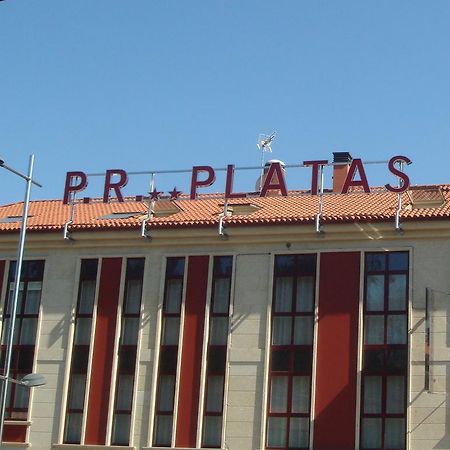 Pension Residencial Platas O Pedrouzo Bagian luar foto