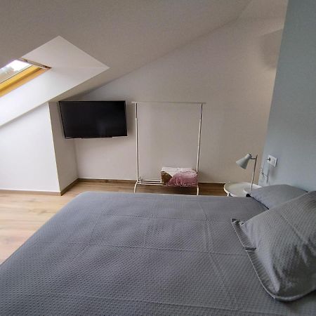 Pension Residencial Platas O Pedrouzo Bagian luar foto