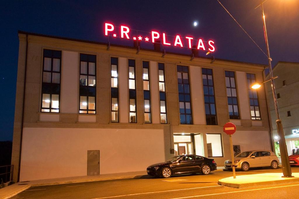 Pension Residencial Platas O Pedrouzo Bagian luar foto